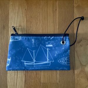 NWT - SEABAGS MAINE - zipper pouch.  Blue/white. Sailboat.